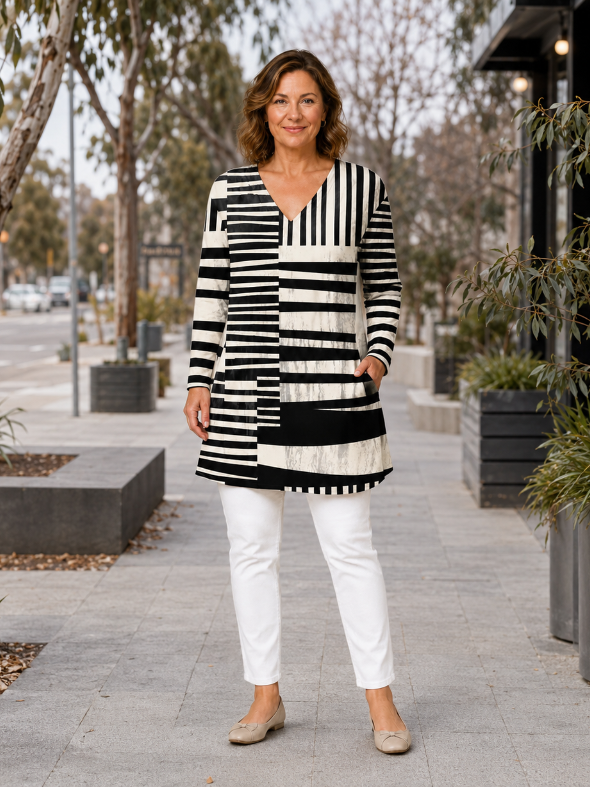 Sienna | Long Blouse with V-Neck